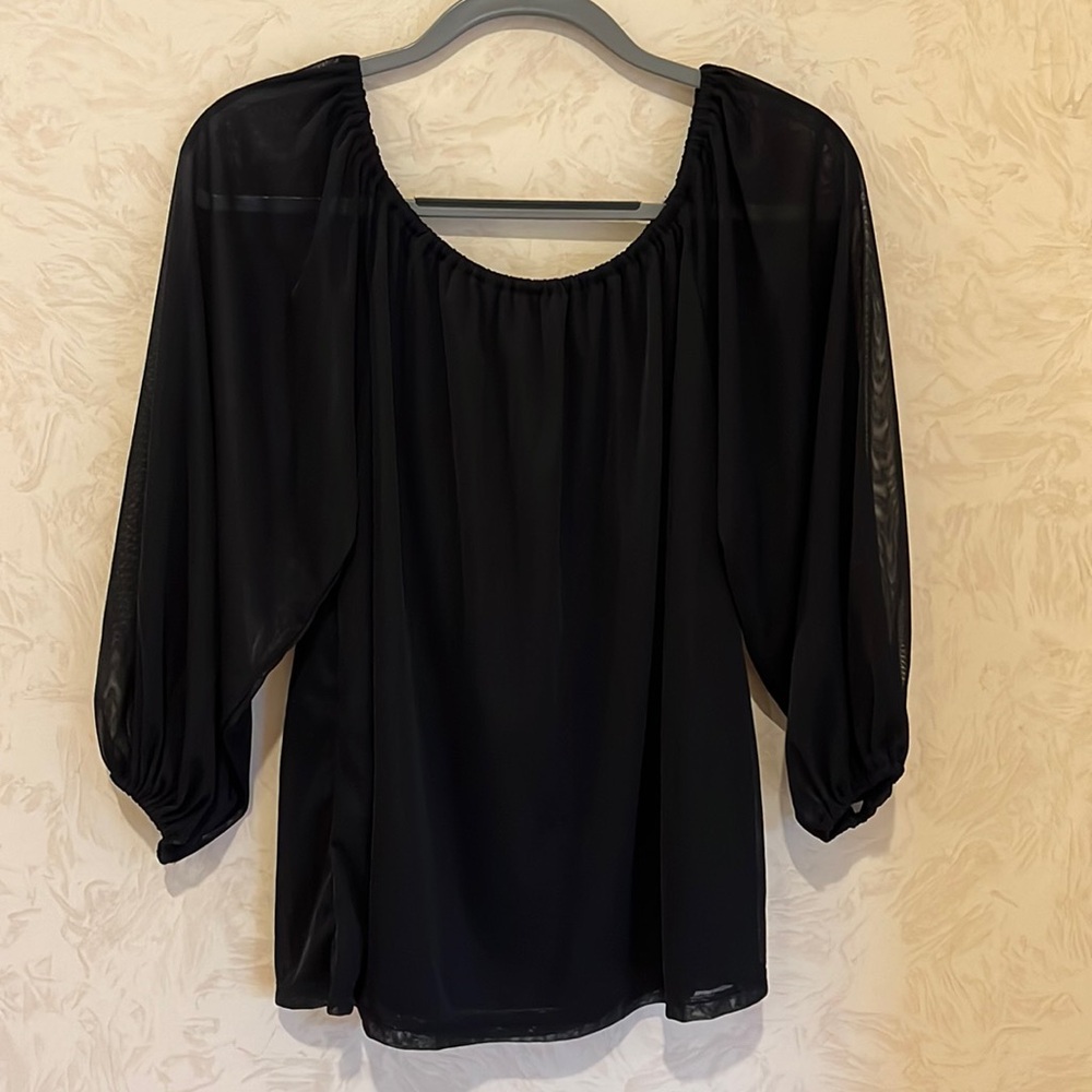 G by Giuliana Black Silky 3/4 Sleeve Blouse with Sheer Sleeves Size M